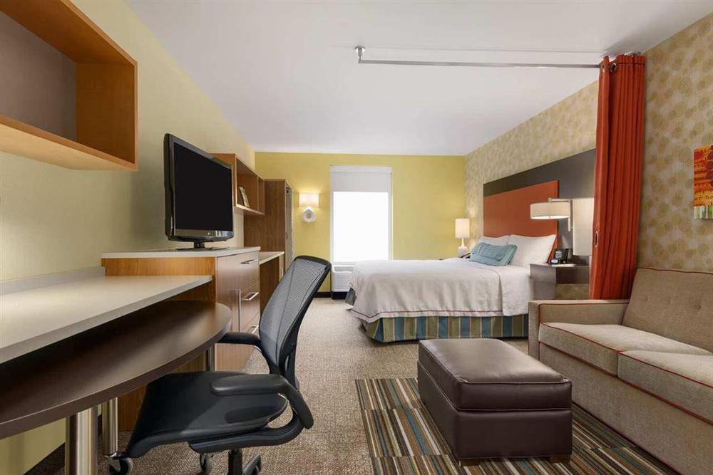 Home2 Suites By Hilton West Edmonton Habitación foto